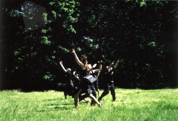»hey, produktion« (Video), 2001, Judith Hopf, Foto: Christina Zück